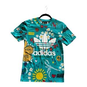 Adidas Pharrell Williams collection doodle design size small  aqua blue